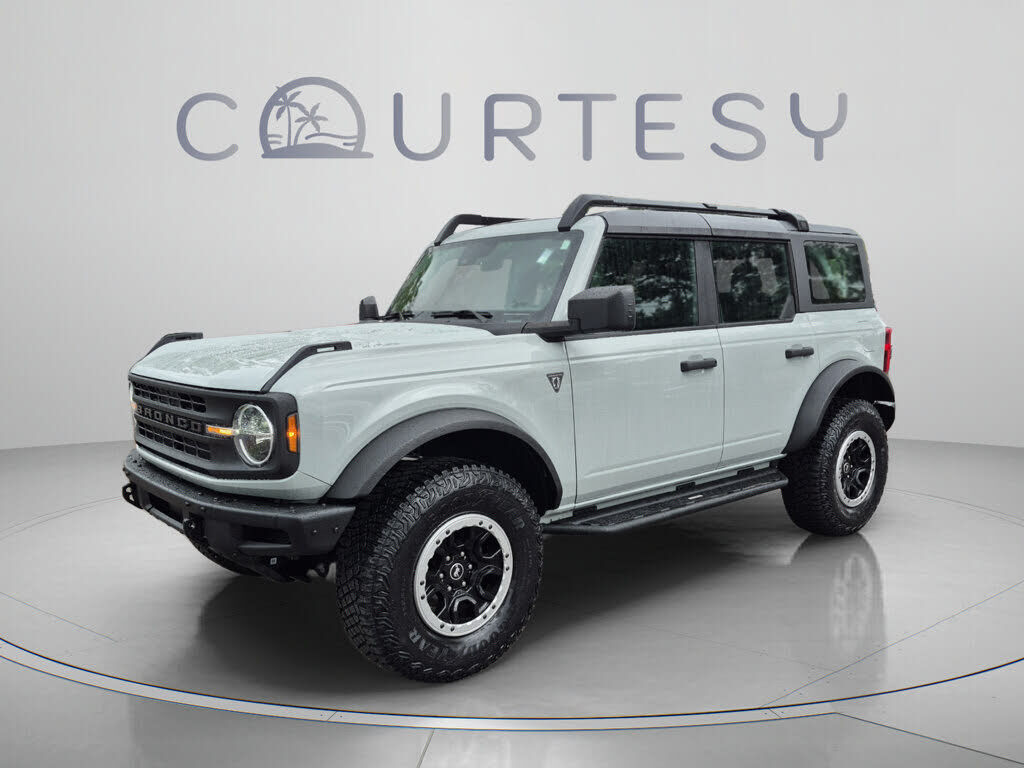 2022 FORD Bronco