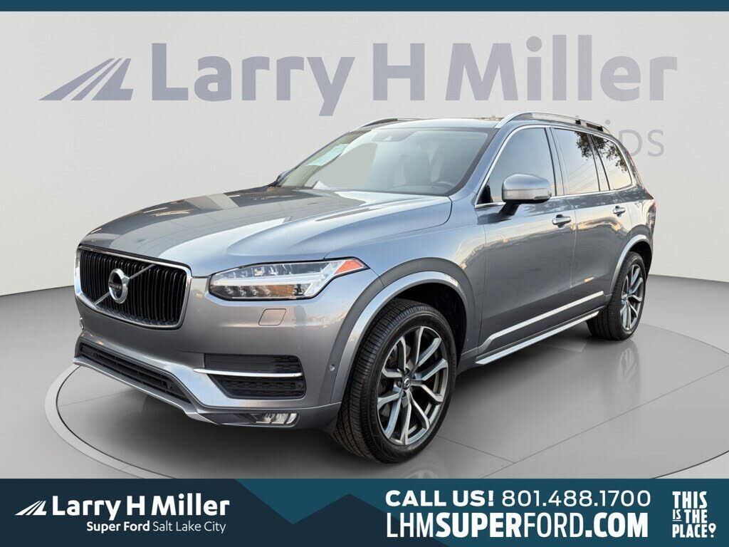 2017 VOLVO XC90