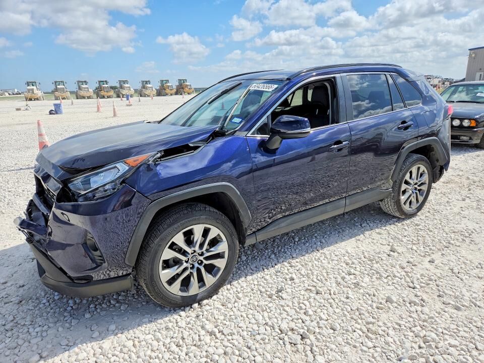 2019 TOYOTA RAV4