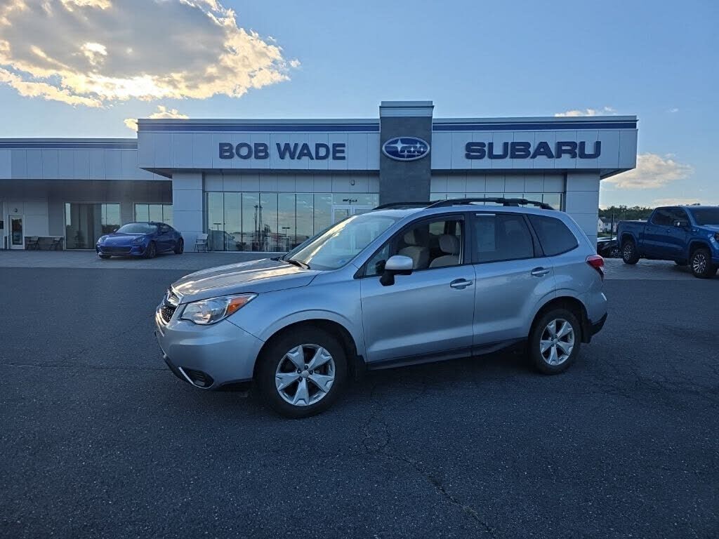 2016 SUBARU Forester