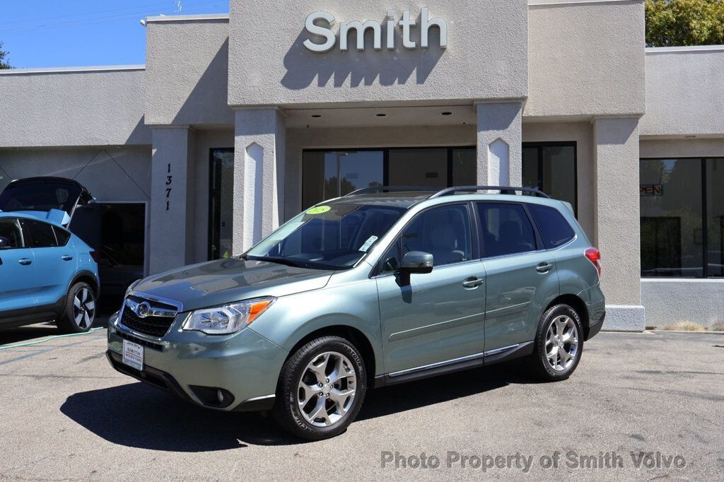 2015 SUBARU Forester