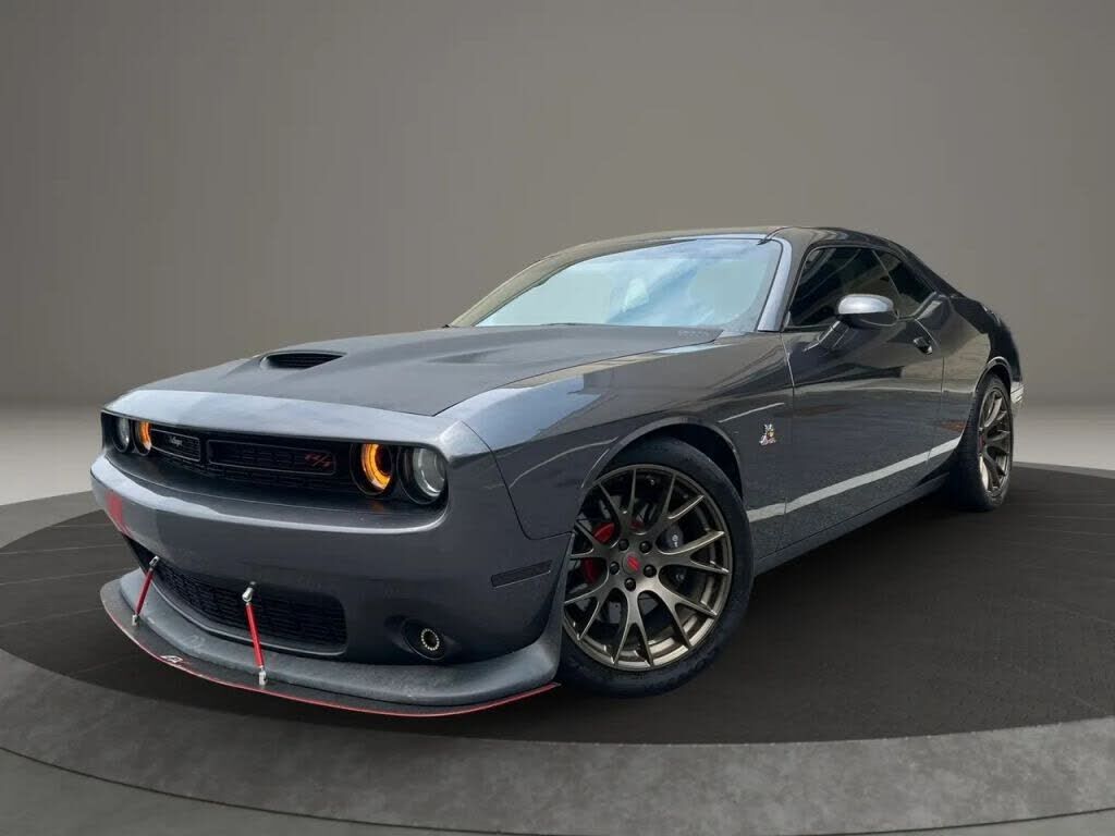 2015 DODGE Challenger