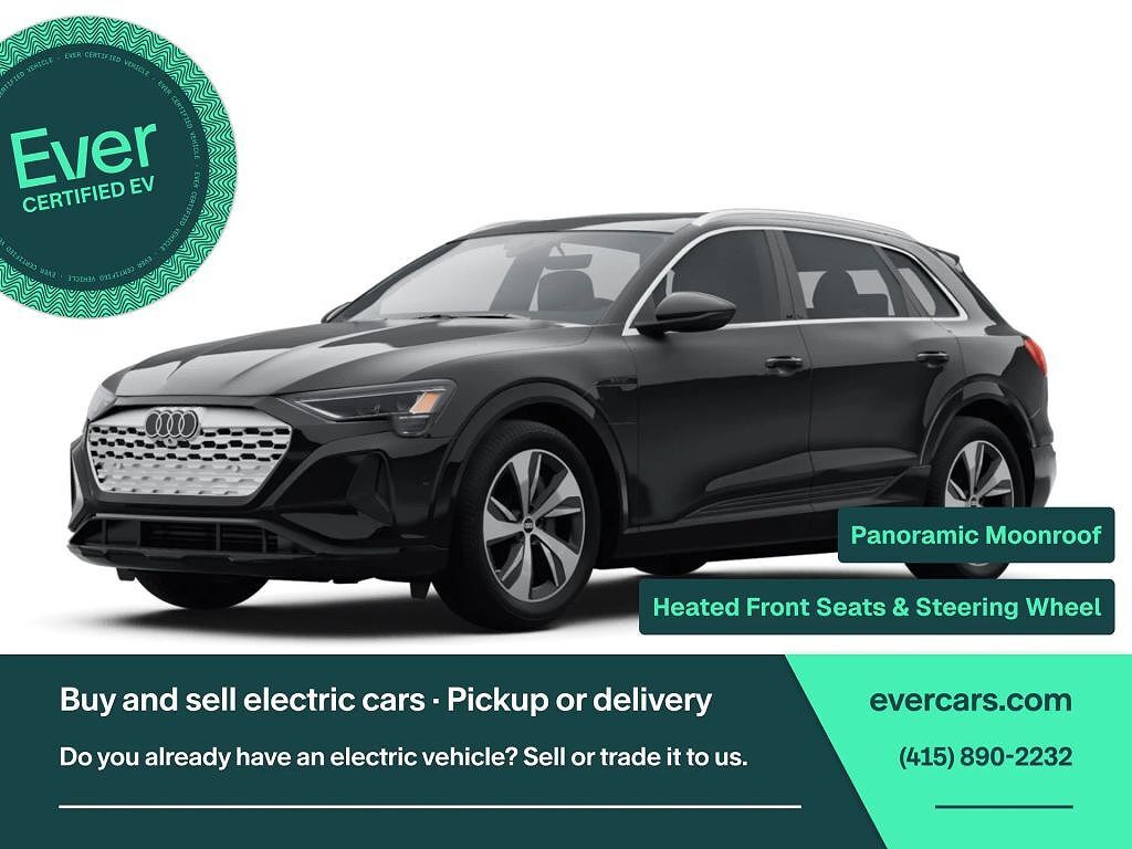 2024 AUDI Q8