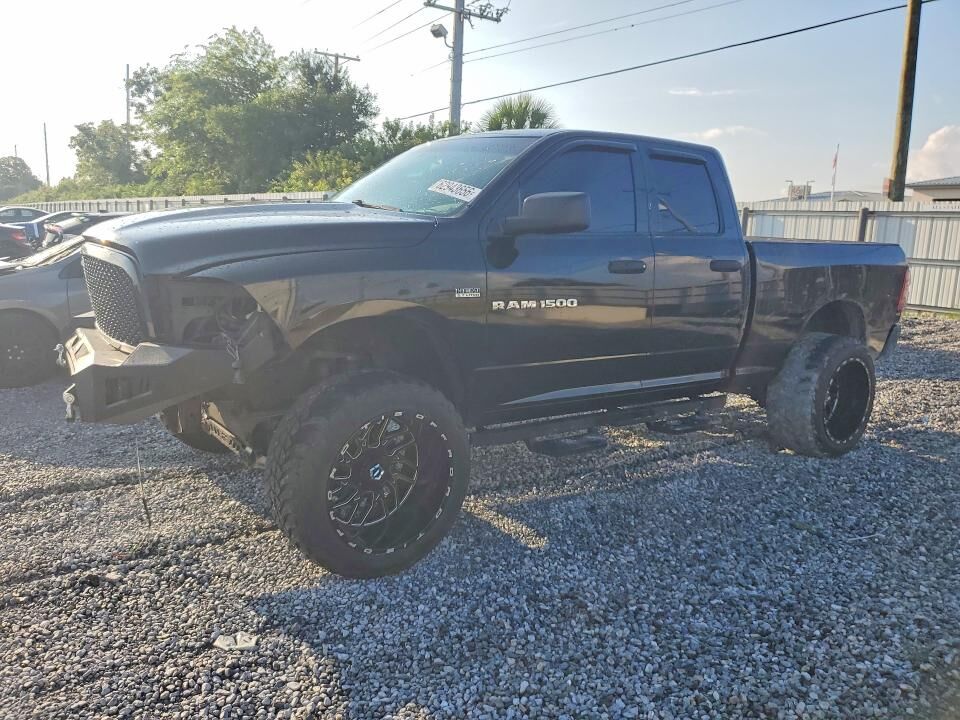 2012 DODGE Ram