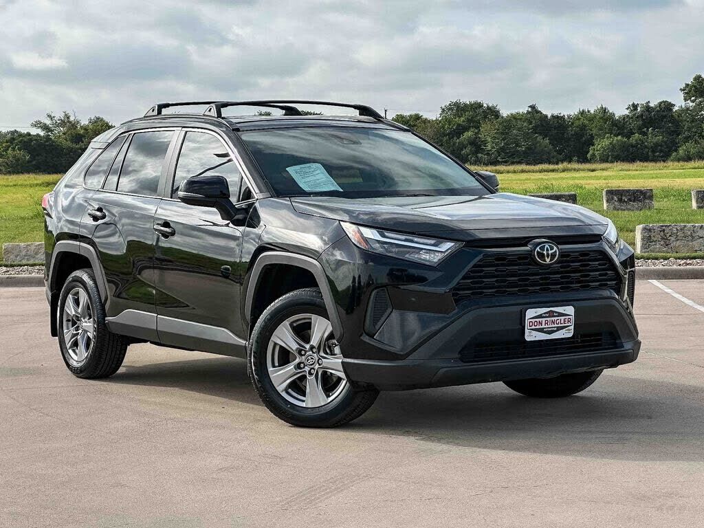 2025 TOYOTA RAV4