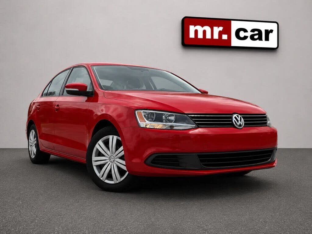 2011 VOLKSWAGEN Jetta