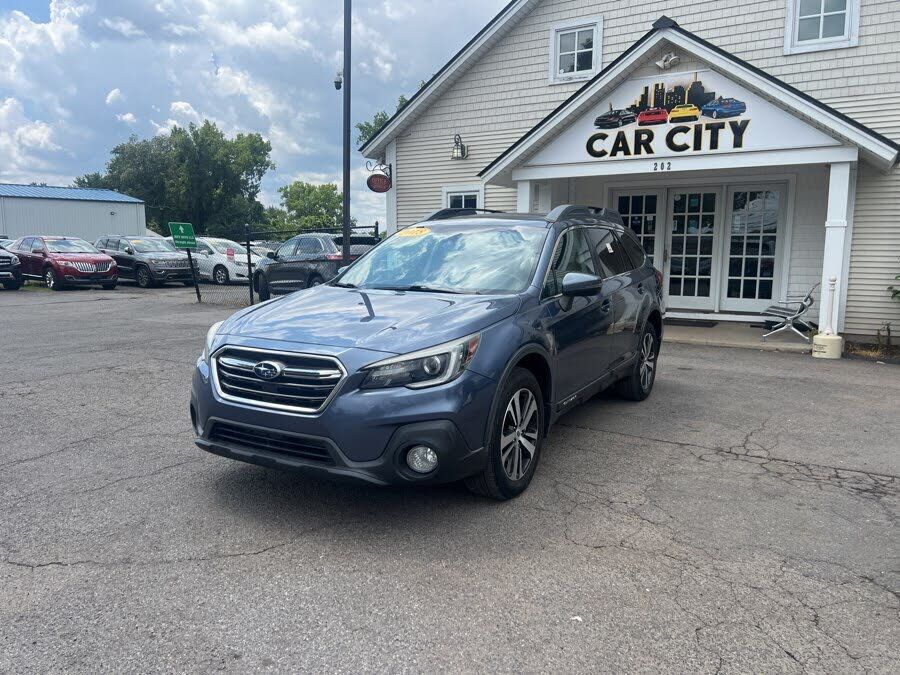 2018 SUBARU Outback