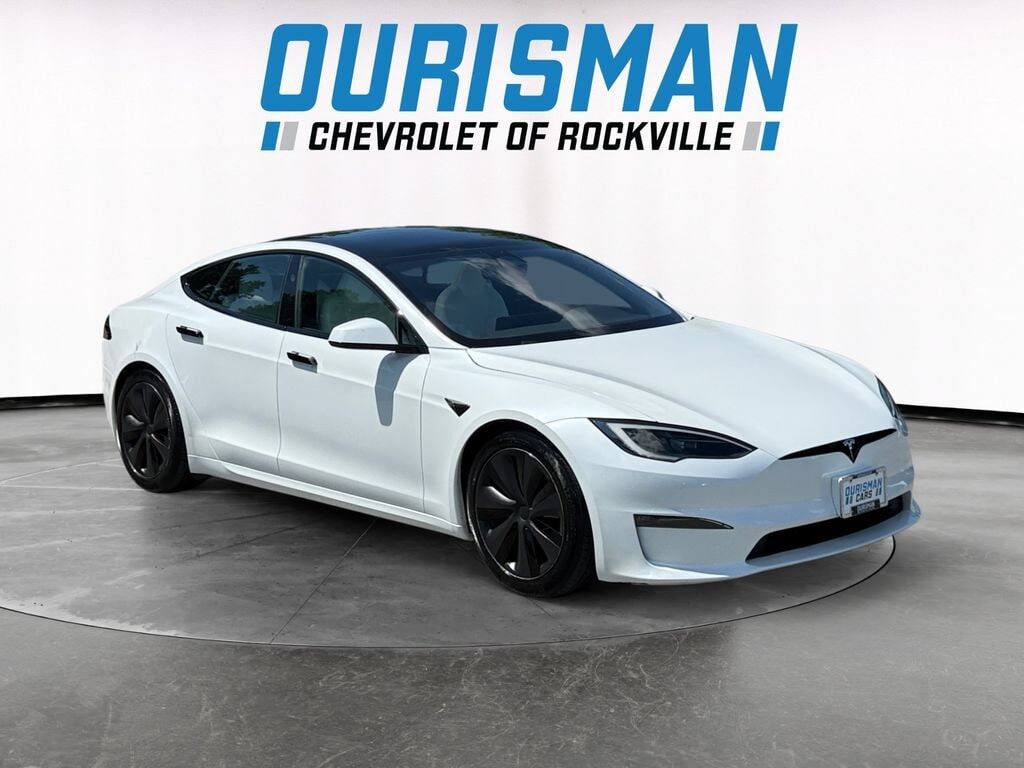 2025 TESLA Model S