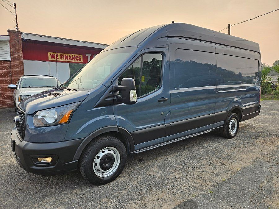 2022 FORD Transit