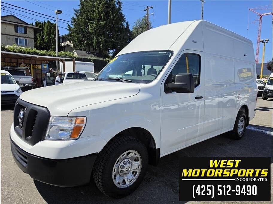 2018 NISSAN NV