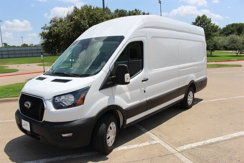 2022 FORD Transit