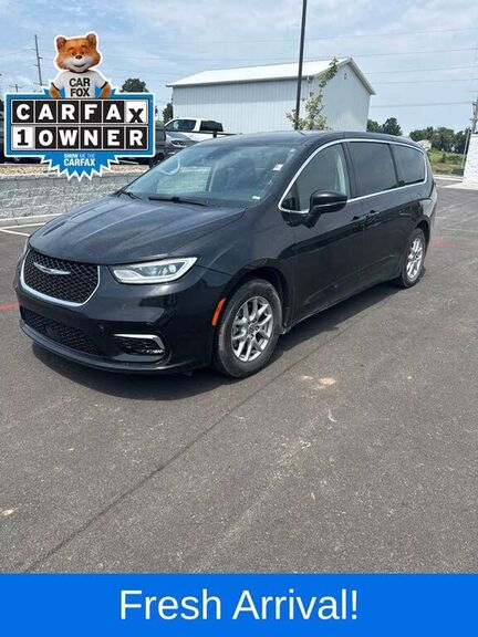 2023 CHRYSLER Pacifica