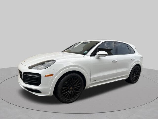 2023 PORSCHE Cayenne