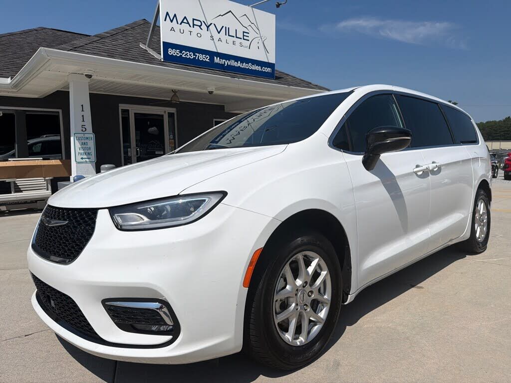 2025 CHRYSLER Pacifica