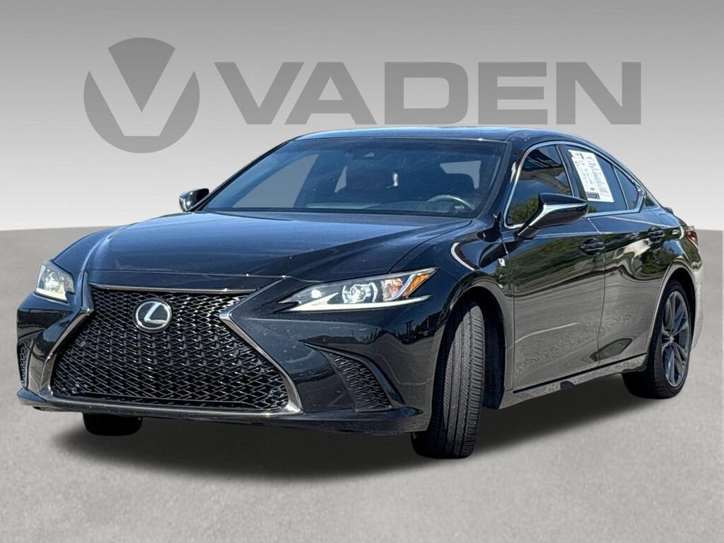 2019 LEXUS ES