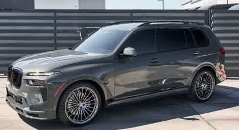 2025 BMW X7