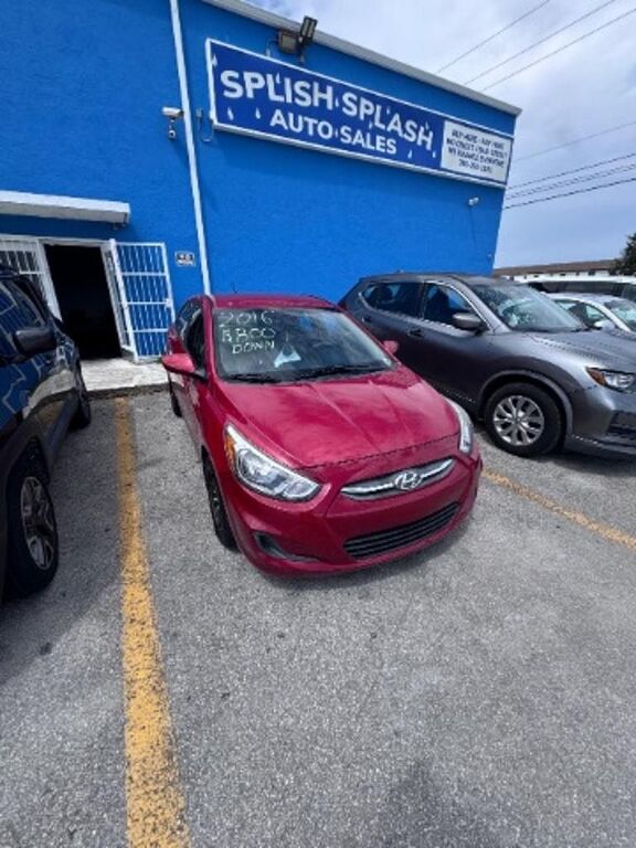 2016 HYUNDAI Accent