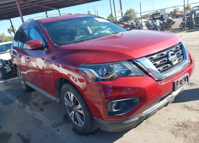 2017 NISSAN Pathfinder