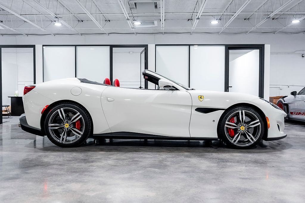 2020 FERRARI Portofino