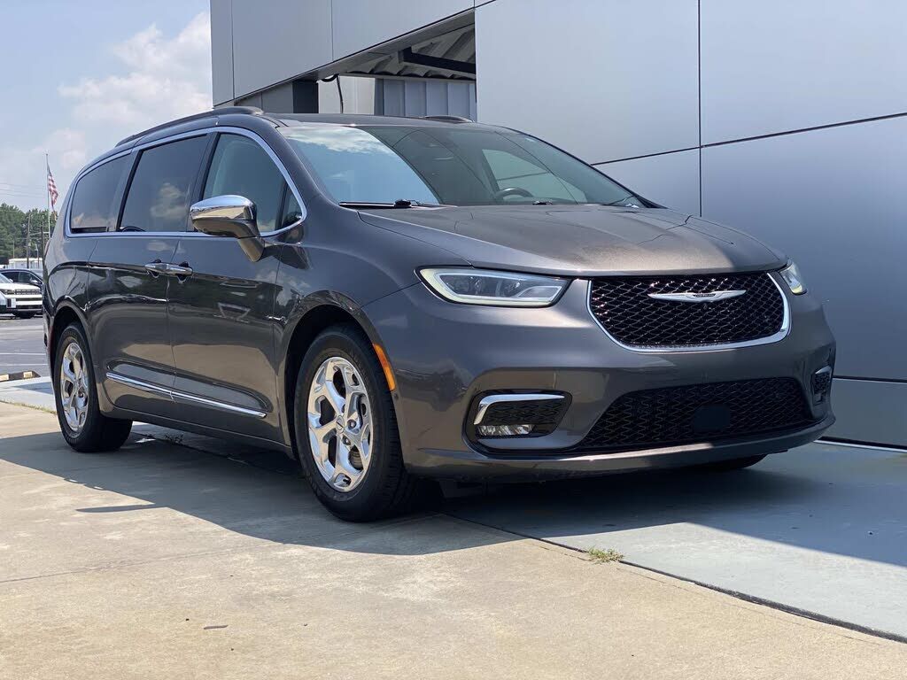2022 CHRYSLER Pacifica