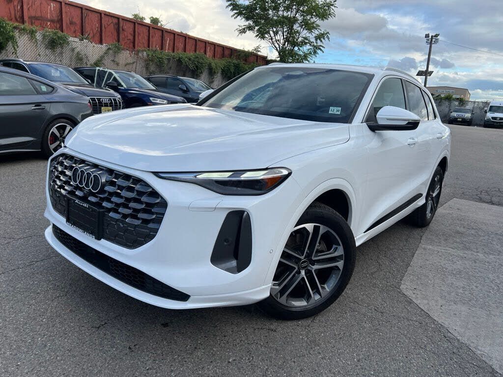 2025 AUDI Q5