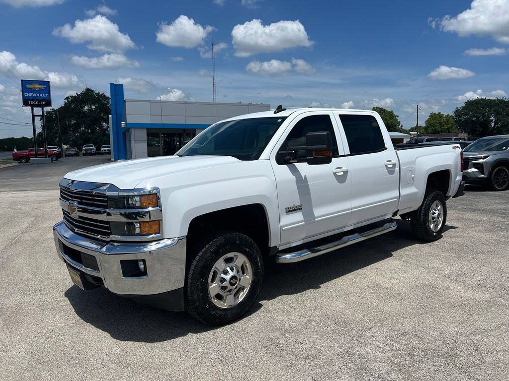 2017 CHEVROLET Silverado