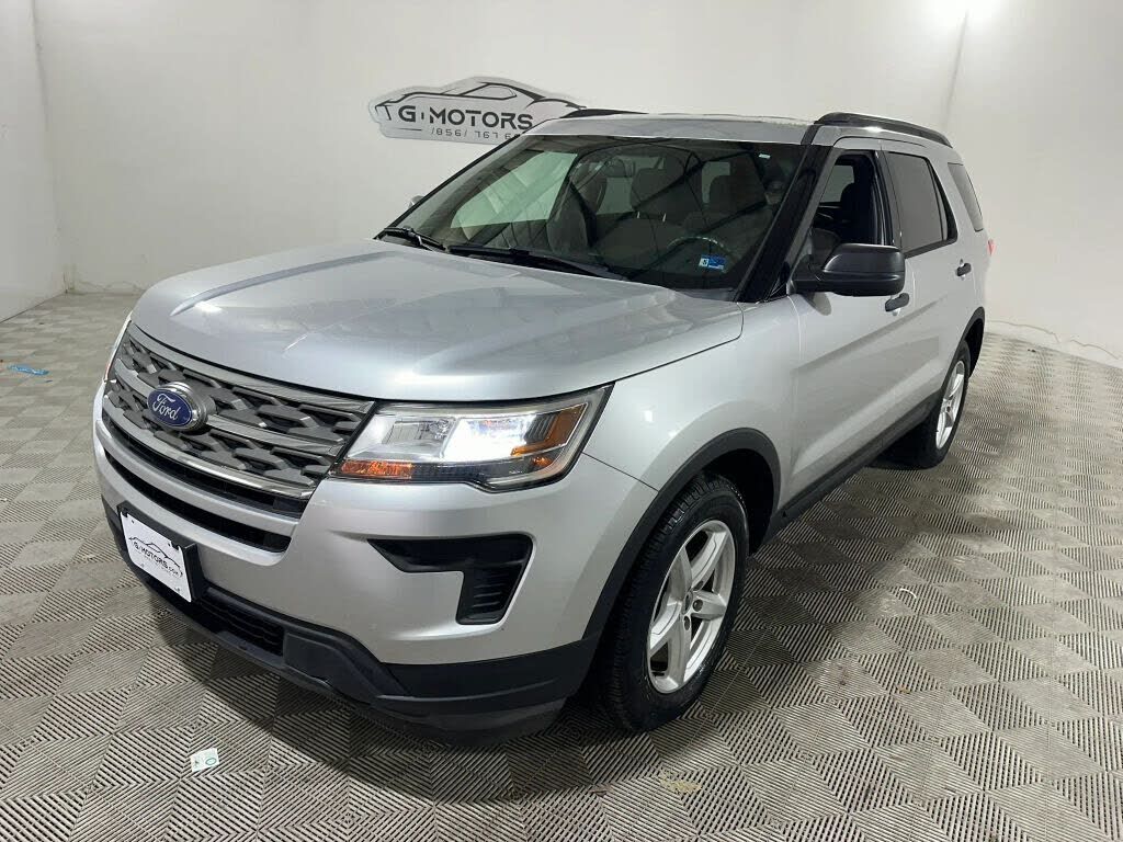 2018 FORD Explorer