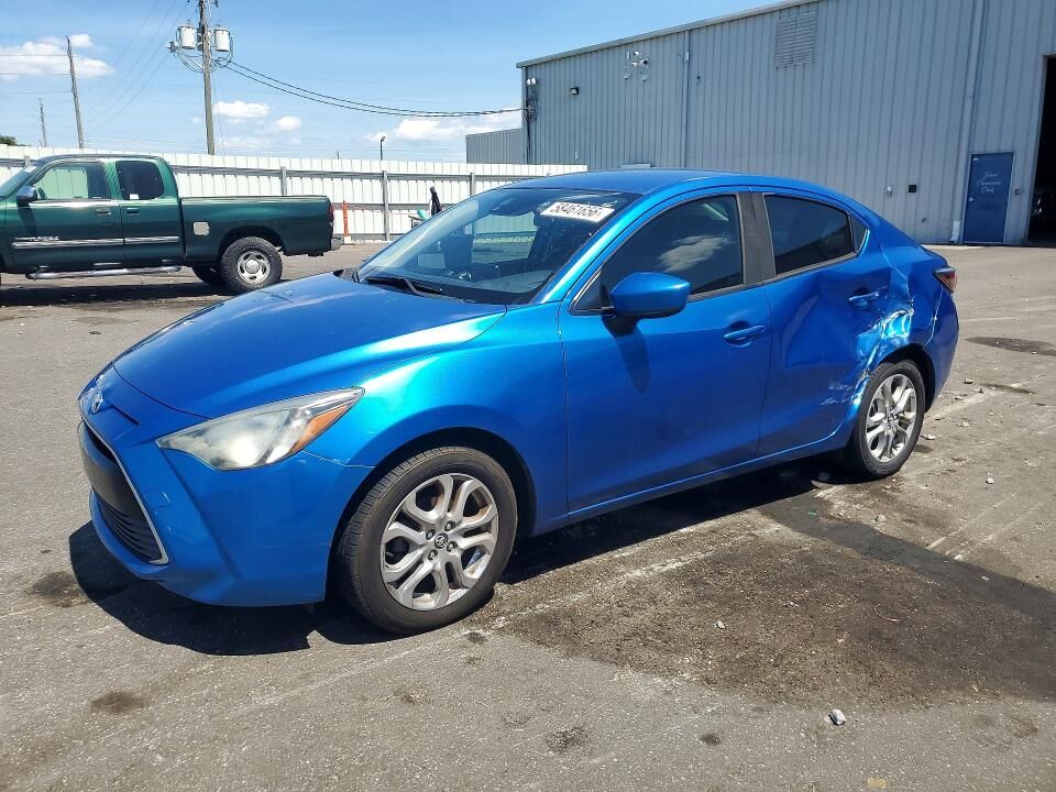 2017 TOYOTA Yaris