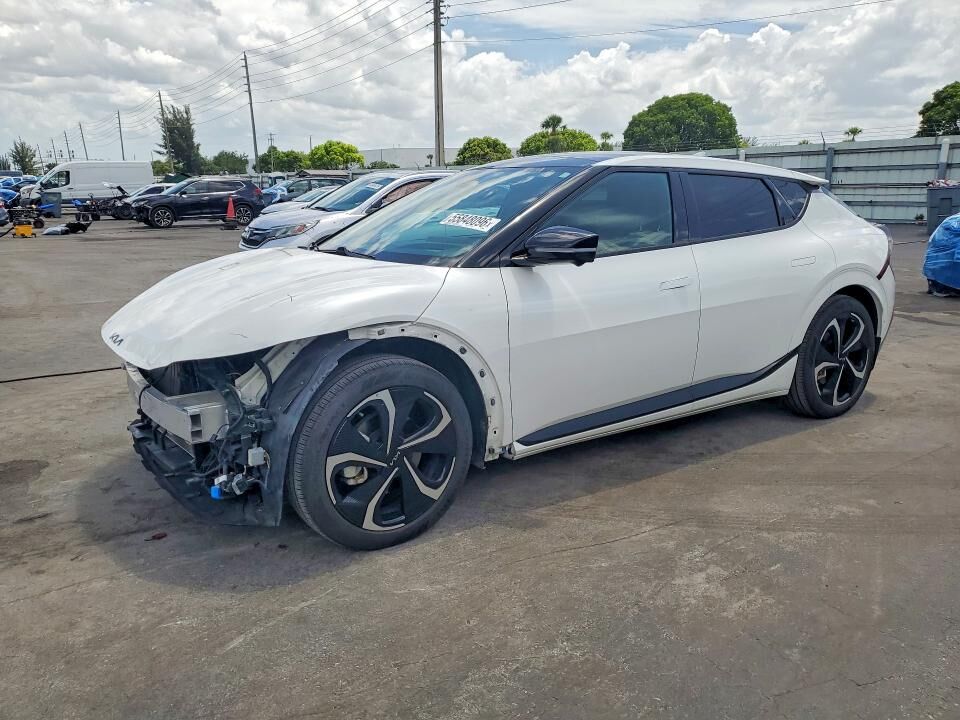 2022 KIA EV6