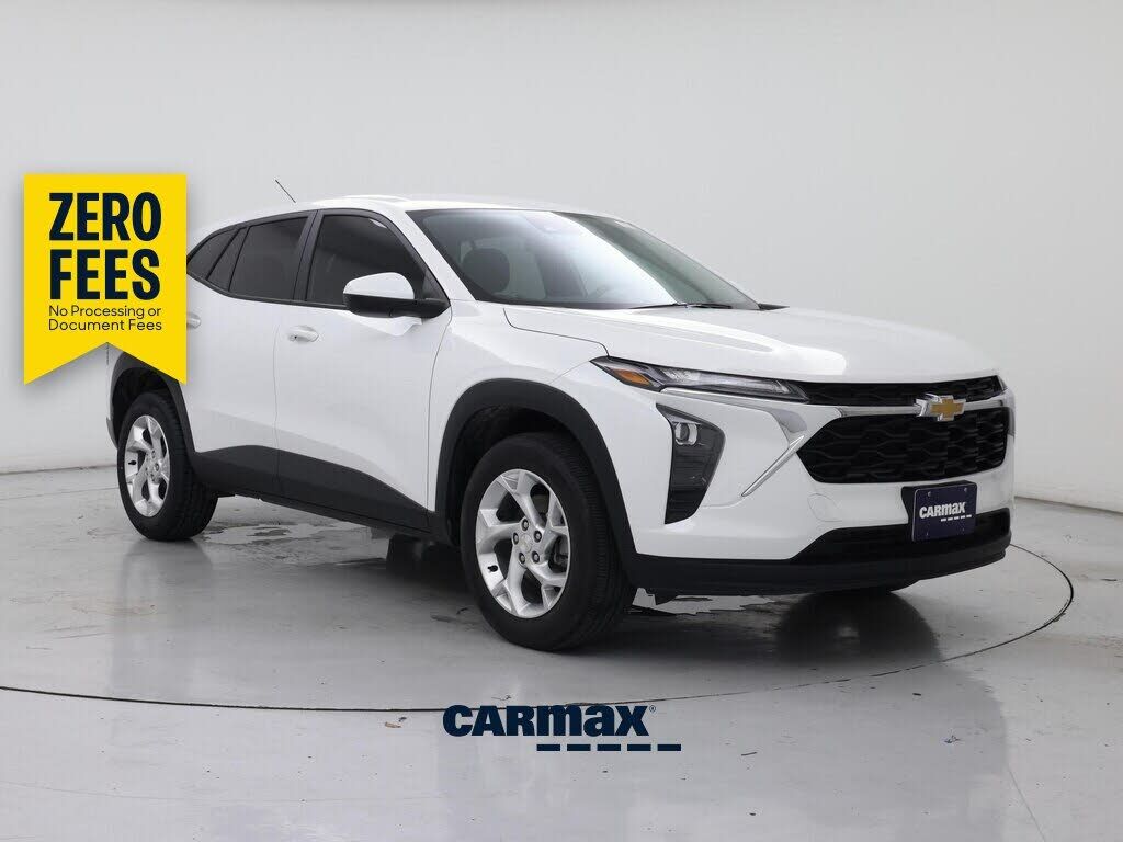 2025 CHEVROLET Trax