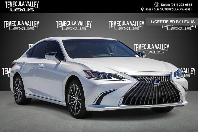 2024 LEXUS ES