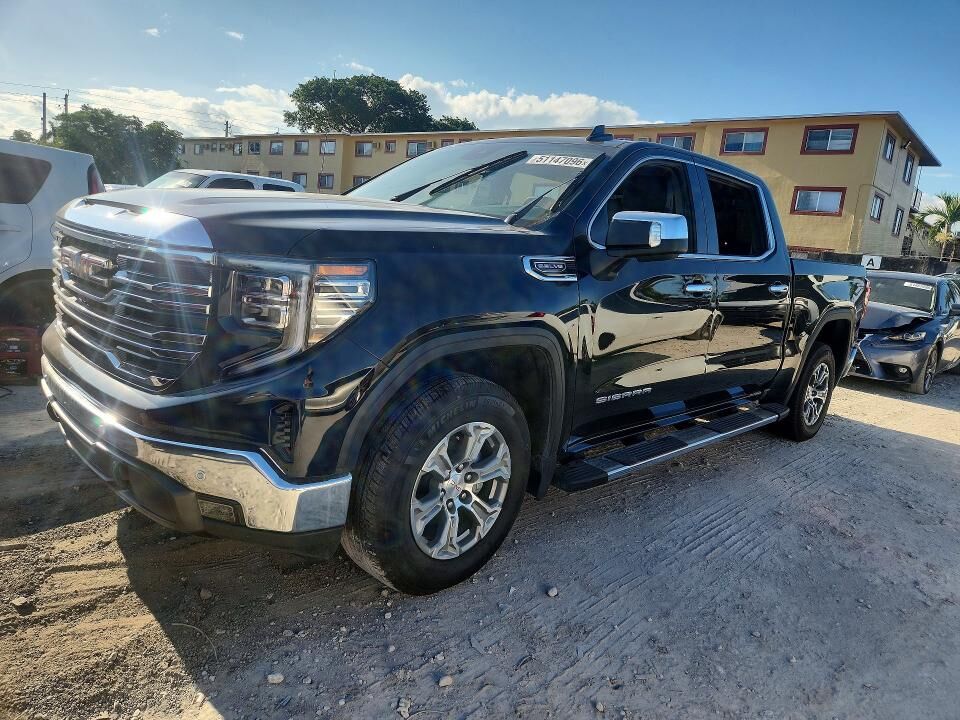 2025 GMC Sierra