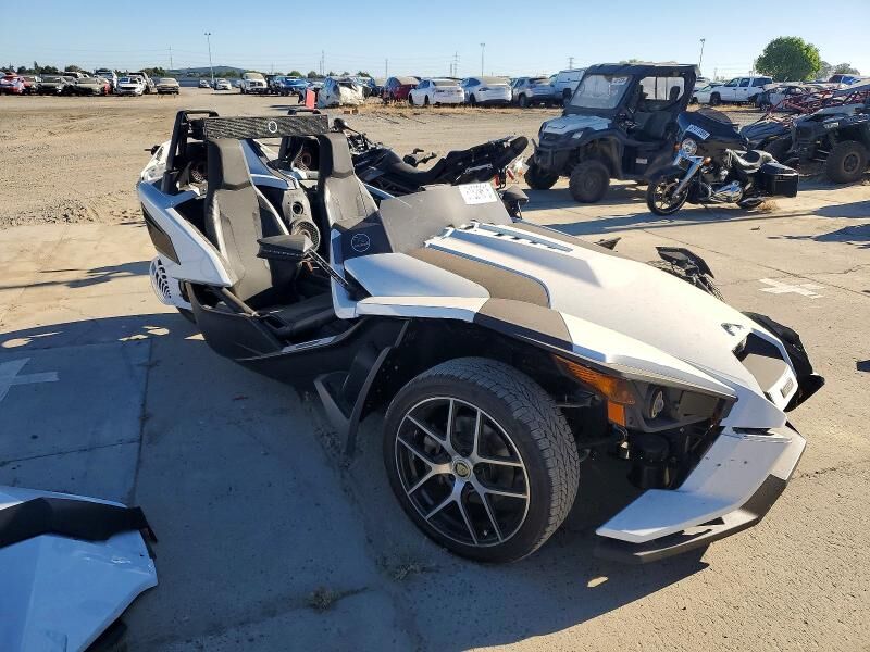 2019 SLINGSHOT Slingshot Base