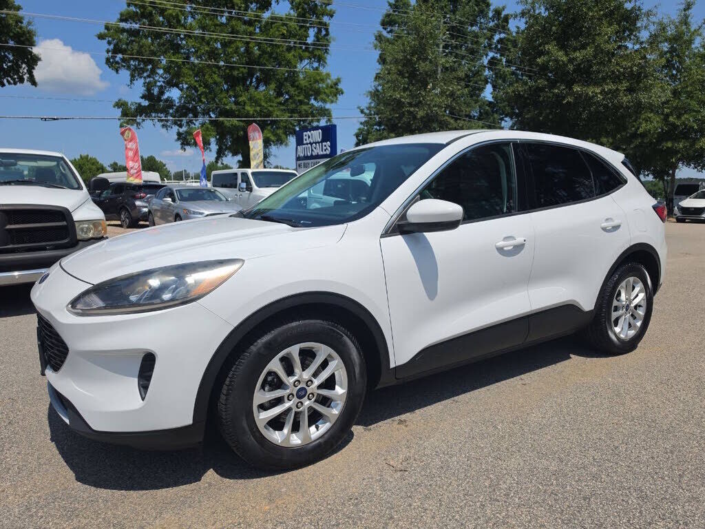 2021 FORD Escape