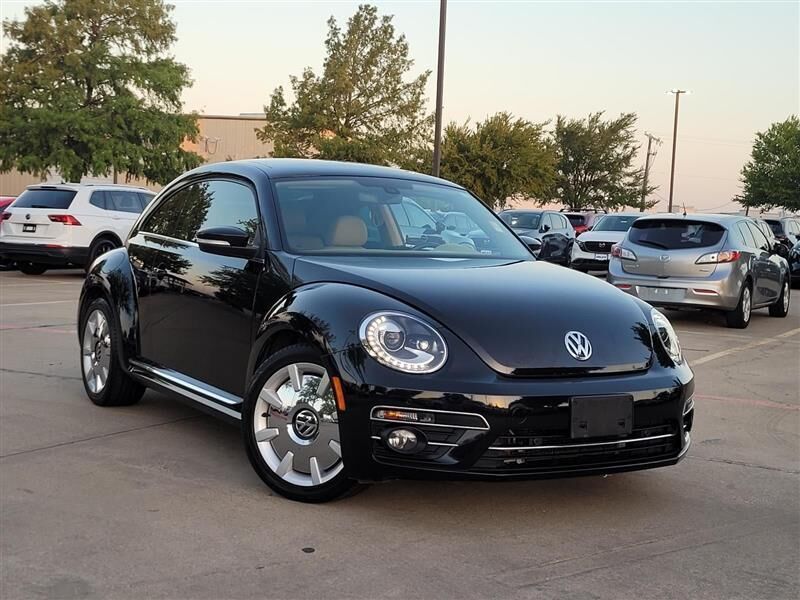 2018 VOLKSWAGEN Beetle