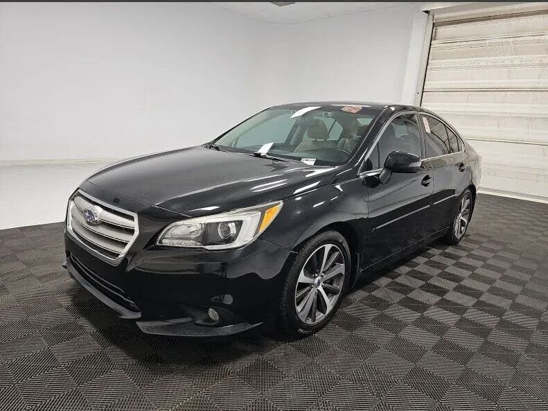 2017 SUBARU Legacy