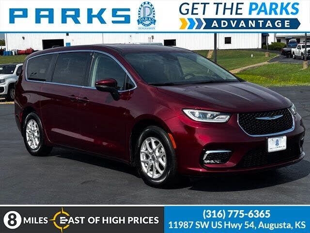 2023 CHRYSLER Pacifica