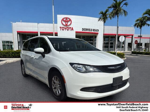 2022 CHRYSLER Pacifica
