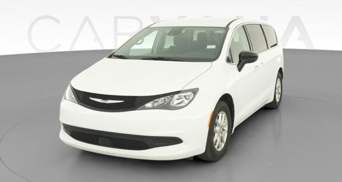 2024 CHRYSLER Voyager