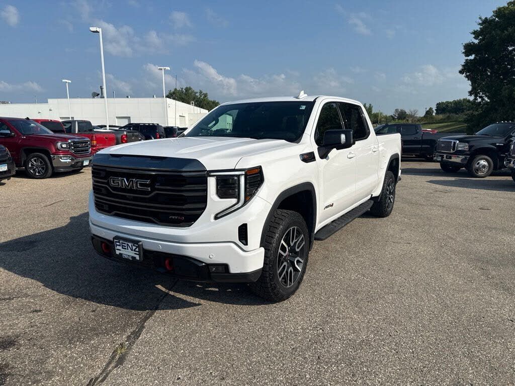 2024 GMC Sierra