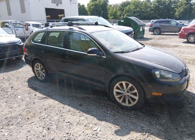 2011 VOLKSWAGEN Jetta Wagon