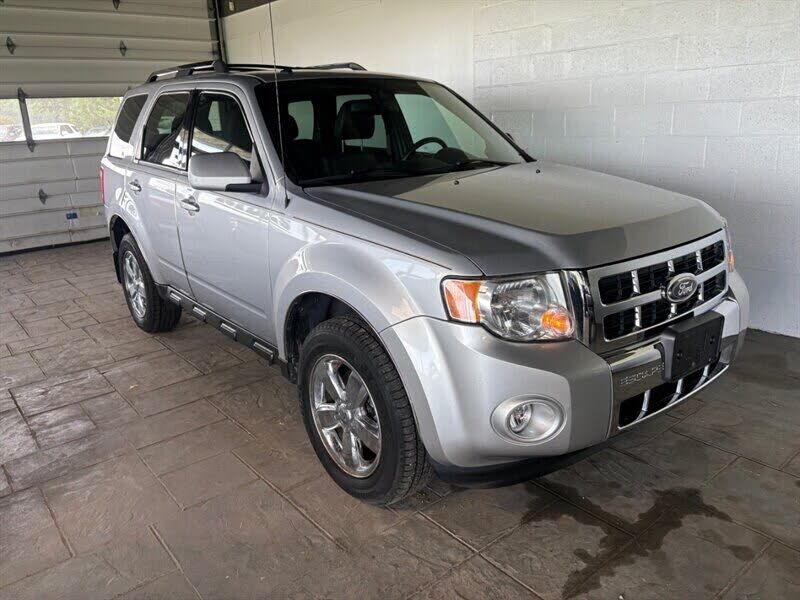 2011 FORD Escape