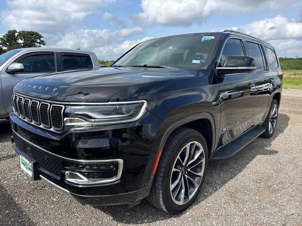 2022 JEEP Wagoneer