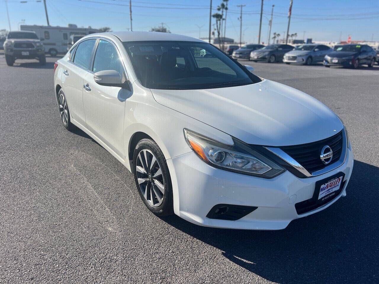 2017 NISSAN Altima