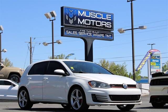 2017 VOLKSWAGEN Golf GTI