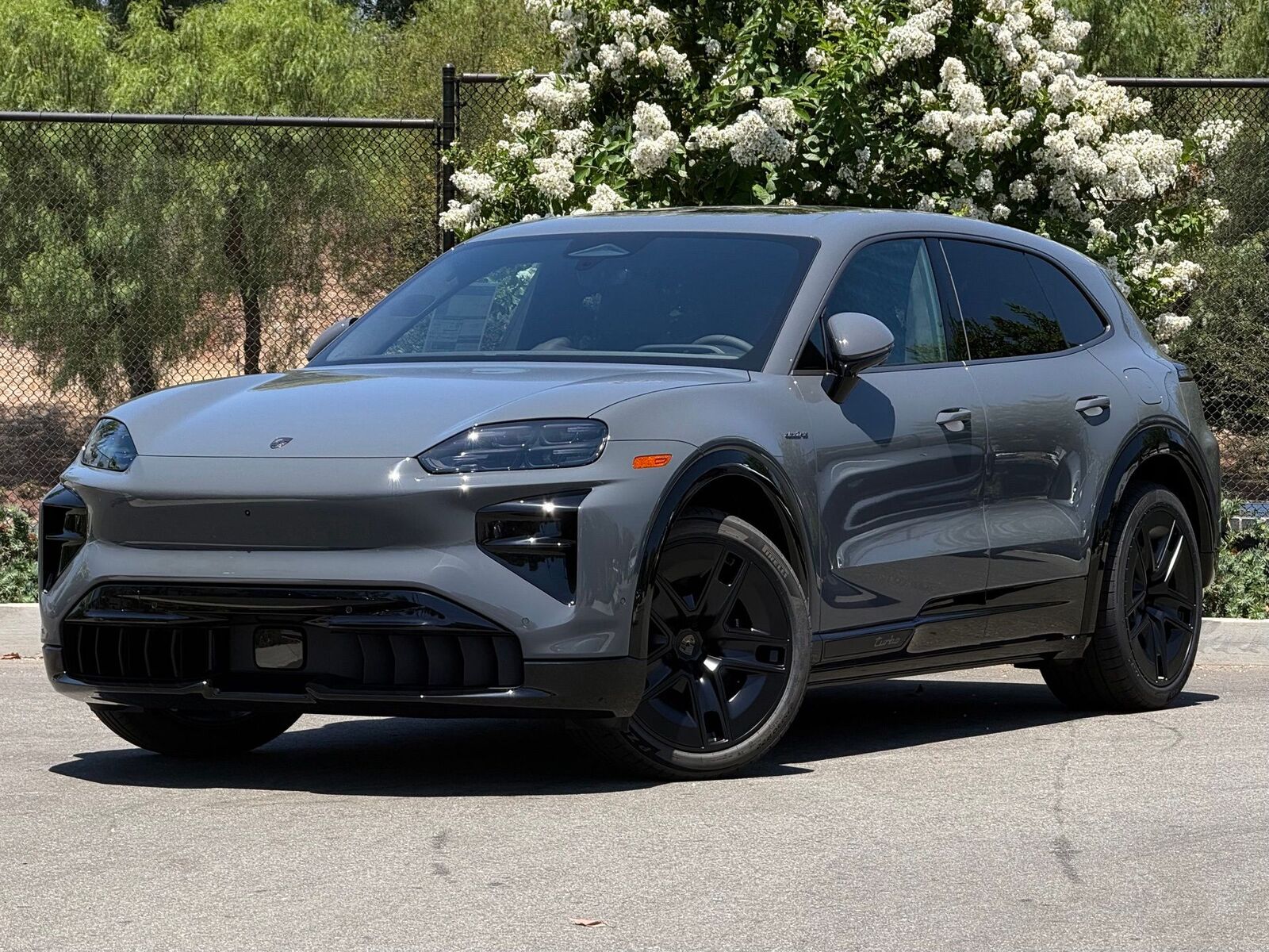2026 PORSCHE Cayenne