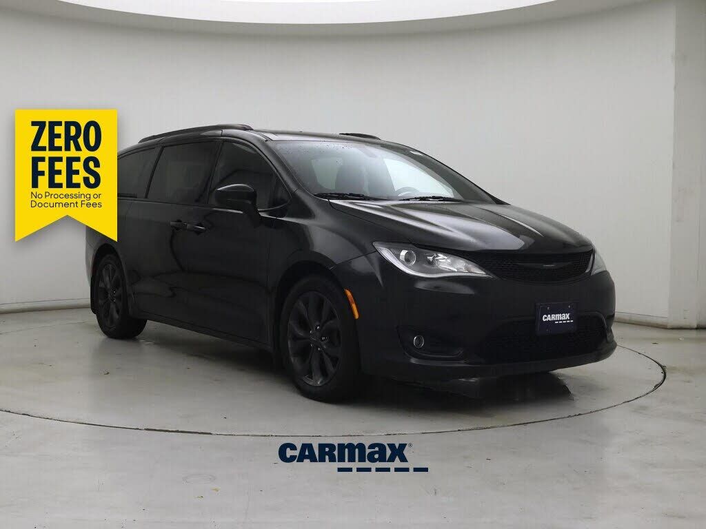 2020 CHRYSLER Pacifica