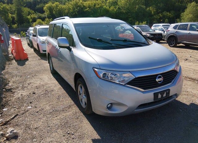 2016 NISSAN Quest