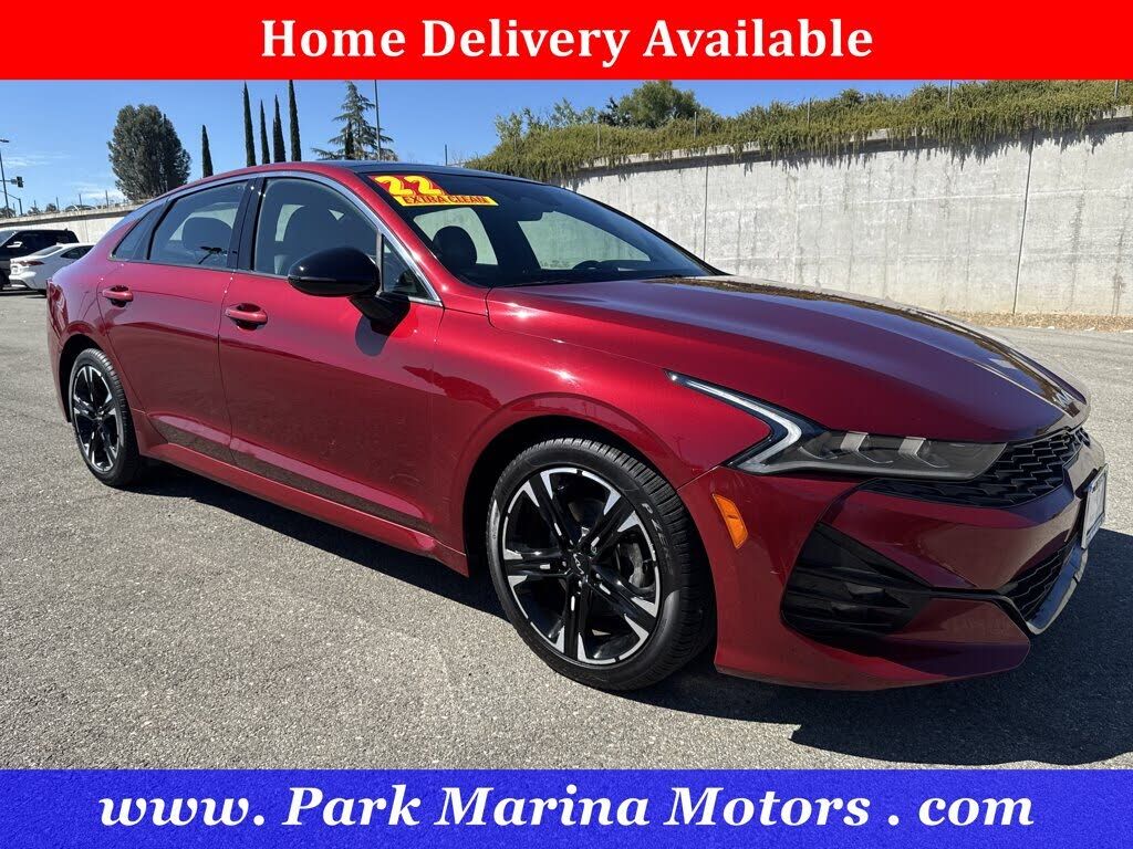 2022 KIA K5