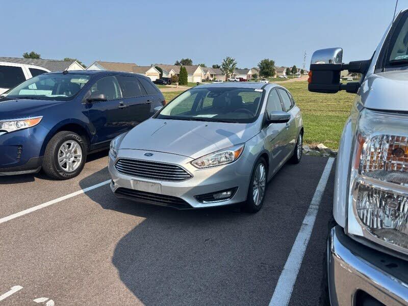 2017 FORD Focus